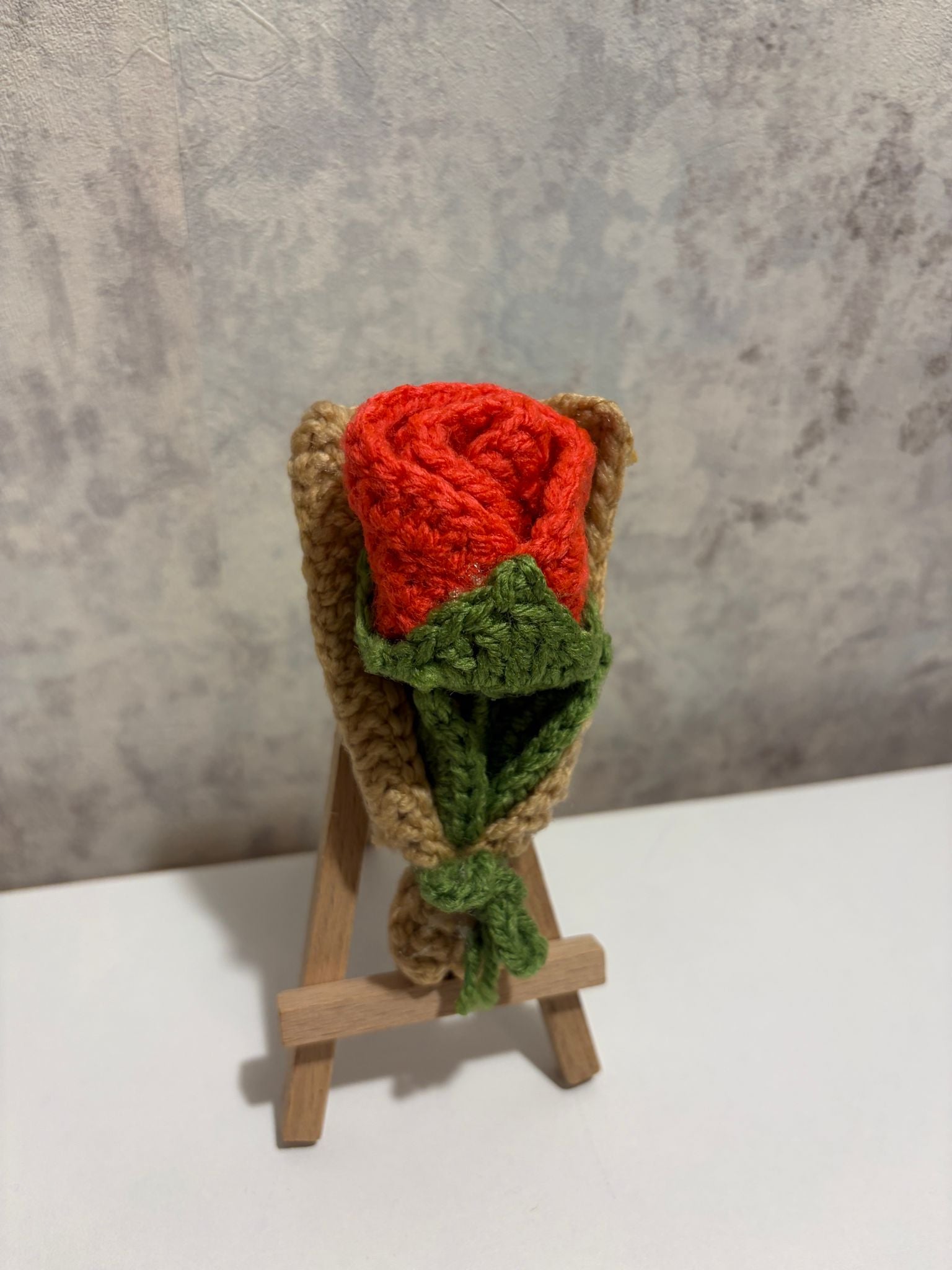 Magnet Trandafir Crosetat